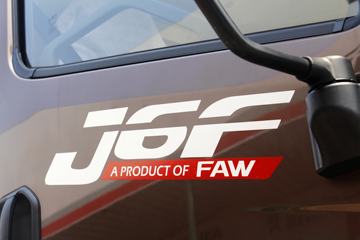 ��� J6F 160���� 4X2 4.16�׵�����ʽ�Ῠ(����)ͼƬ