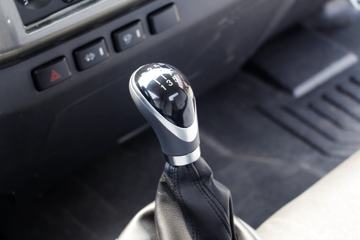 ��� J6F 160���� 4X2 4.16�׵�����ʽ�Ῠ(����)ͼƬ