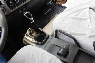 ��� J6F 160���� 4X2 4.16�׵�����ʽ�Ῠ(����)ͼƬ