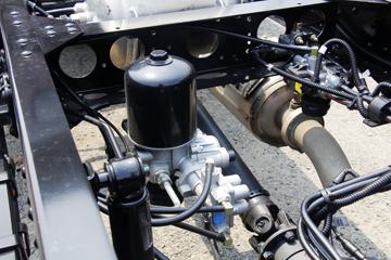 ��� J6F 160���� 4X2 4.16�׵�����ʽ�Ῠ(����)ͼƬ