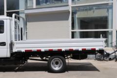 跃进 福星S80 1.5L 113马力 汽油 2.65米双排栏板小卡(SH1033PEGCNS1)