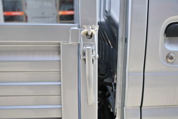 �������� ����T20 1.5L 116���� ���� 3.3�׵�������΢��ͼƬ