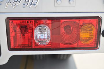 �������� ����T20 1.5L 116���� ���� 3.3�׵�������΢��ͼƬ