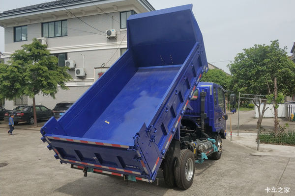 本店为您推荐 唐骏欧铃 T1系列 110马力 3.2米自卸车