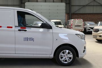 ���� ���S 2019�� ����S������ 99���� ���� 1.5L��ճ�(����)ͼƬ