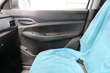 ���� ���S 2019�� ����S������ 99���� ���� 1.5L��ճ�(����)ͼƬ