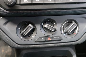 ���� ���S 2019�� ����S������ 99���� ���� 1.5L��ճ�(����)ͼƬ