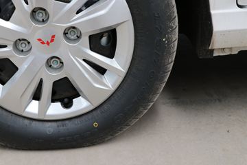 ���� ���S 2019�� ����S������ 99���� ���� 1.5L��ճ�(����)ͼƬ