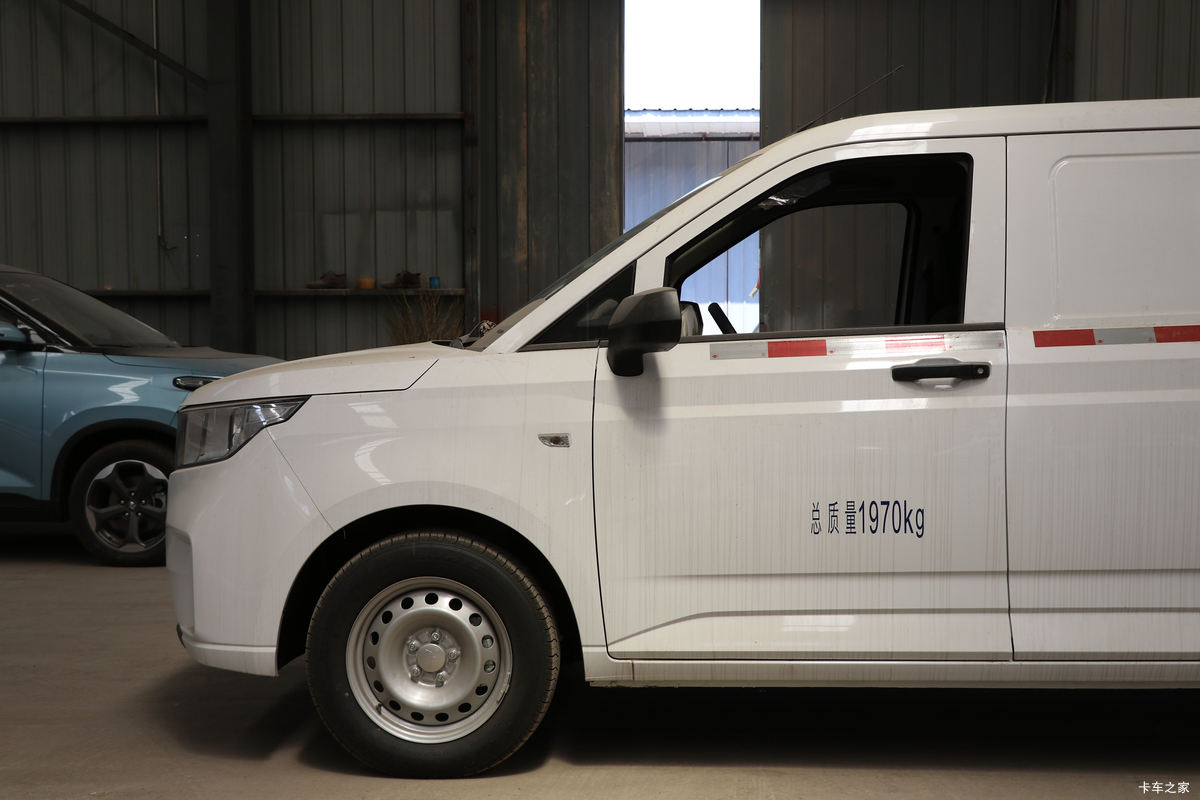  PLUS 2019 147 21.5L ʽ䳵()