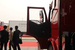 一汽解放 J6M 260马力 6X4 随车吊(CA5250QSYP63K1L5T1E4)