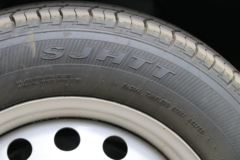 五菱 宏光PLUS 2019款 147马力 2座1.5L 厢式运输车(国六)