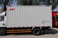 江铃 顺达窄体 116马力 4.21米单排厢式轻卡(JX5044XXYXGQ2)