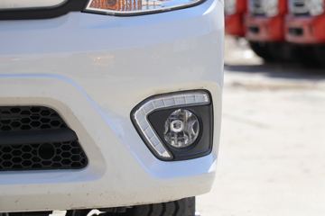 ���� ����M2 1.5L 116���� ���� 3.1��˫����ʽ΢��(����)ͼƬ
