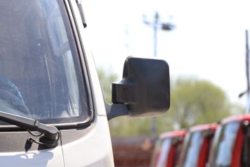 ���� ����M2 1.5L 116���� ���� 3.1��˫����ʽ΢��(����)ͼƬ