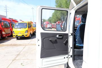 ���� ����M2 1.5L 116���� ���� 3.1��˫����ʽ΢��(����)ͼƬ