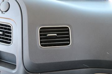 �ൺ��� ��V�п� 2.0�� 220���� 4X2 6.75�������ػ���(���)(����)(CA1168PK15L2E6A80)ͼƬ