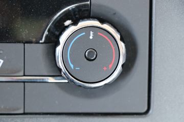 �ൺ��� ��V�п� 2.0�� 220���� 4X2 6.75�������ػ���(���)(����)(CA1168PK15L2E6A80)ͼƬ