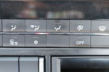 �ൺ��� ��V�п� 2.0�� 220���� 4X2 6.75�������ػ���(���)(����)(CA1168PK15L2E6A80)ͼƬ