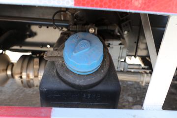 �ൺ��� ��V�п� 2.0�� 220���� 4X2 6.75�������ػ���(���)(����)(CA1168PK15L2E6A80)ͼƬ