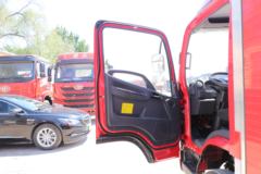 解放 虎VN 120马力 4.16米单排厢式轻卡(国六)(CA5040XXYP40K50L2E6A84)