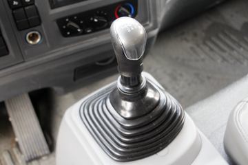 �й�����HOWO ͳ˧ 130���� 4.15�׵�����ʽ�ῨͼƬ