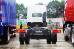 东风柳汽 乘龙H5中卡 220马力 4X2 9.7米厢式载货车(LZ5182XXYM5AB)