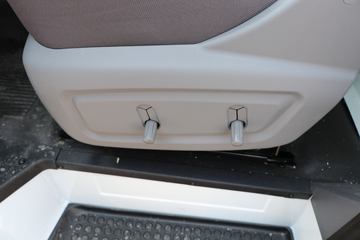 �������� ��˳ 116���� 3�� 2.8T���� �ж���ջ���(����)ͼƬ