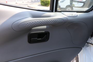 �������� ��˳ 116���� 3�� 2.8T���� �ж���ջ���(����)ͼƬ