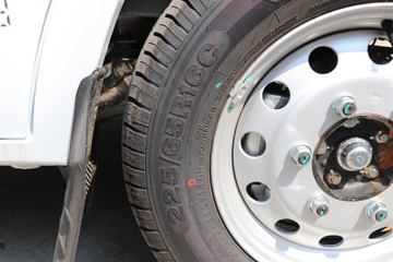 �������� ��˳ 116���� 3�� 2.8T���� �ж���ջ���(����)ͼƬ