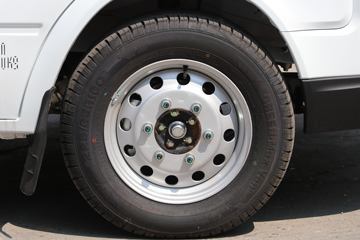 �������� ��˳ 116���� 3�� 2.8T���� �ж���ջ���(����)ͼƬ