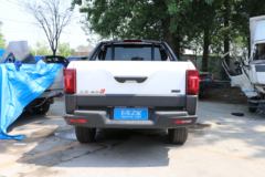 江铃 域虎9 2019款 至尊版 2.0T汽油 220马力 8挡自动 四驱 双排SUV级智能皮卡 江铃 域虎9 2019款 至尊版 2.0T汽油 220马力 8挡自动 四驱 双排SUV级智能皮卡