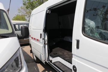 �������� ��˳ 116���� 3�� 2.8T���� �ж���ջ���(����)ͼƬ