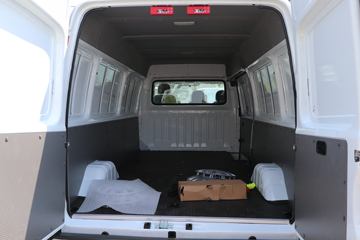 �������� ��˳ 116���� 3�� 2.8T���� �ж���ջ���(����)ͼƬ