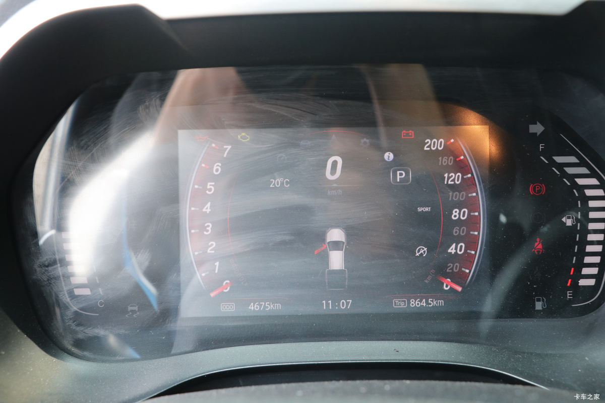 ���� ��9 2019�� ����� 2.0T���� 220���� 8���Զ� ���� ˫��SUV������Ƥ����ʻ��                                               