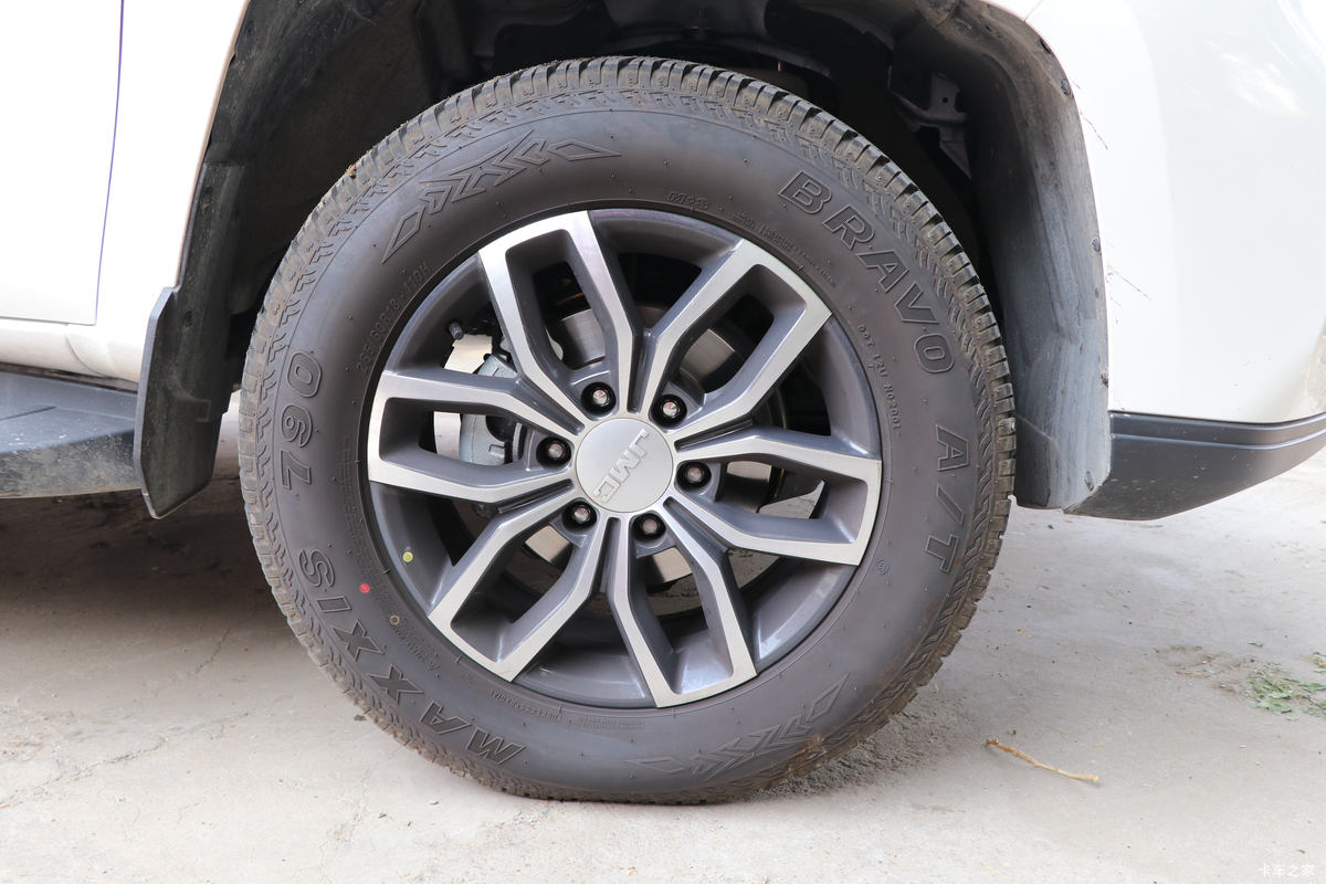 ���� ��9 2019�� ����� 2.0T���� 220���� 8���Զ� ���� ˫��SUV������Ƥ������                                                