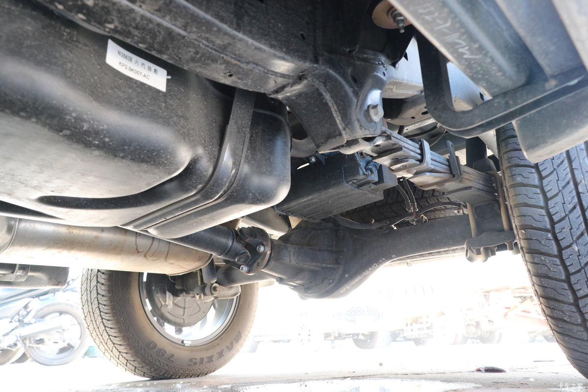 ���� ��9 2019�� ����� 2.0T���� 220���� 8���Զ� ���� ˫��SUV������Ƥ������                                                