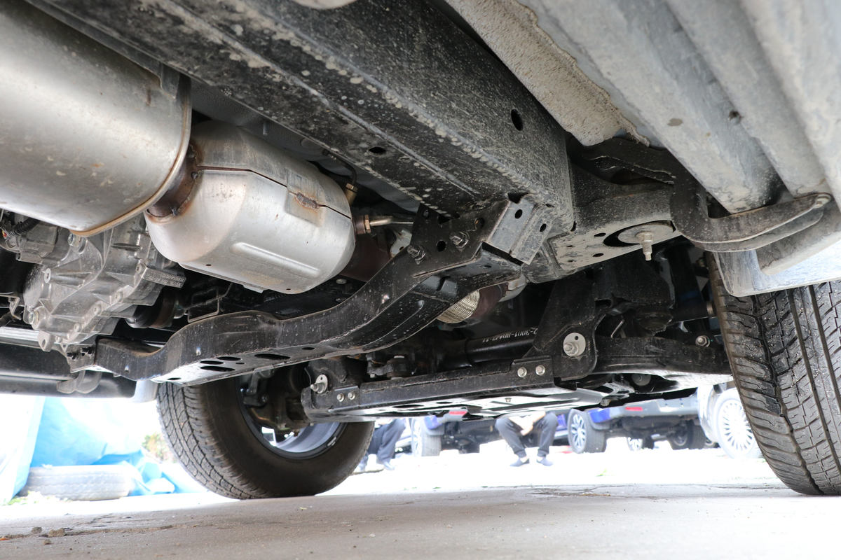 ���� ��9 2019�� ����� 2.0T���� 220���� 8���Զ� ���� ˫��SUV������Ƥ������                                                