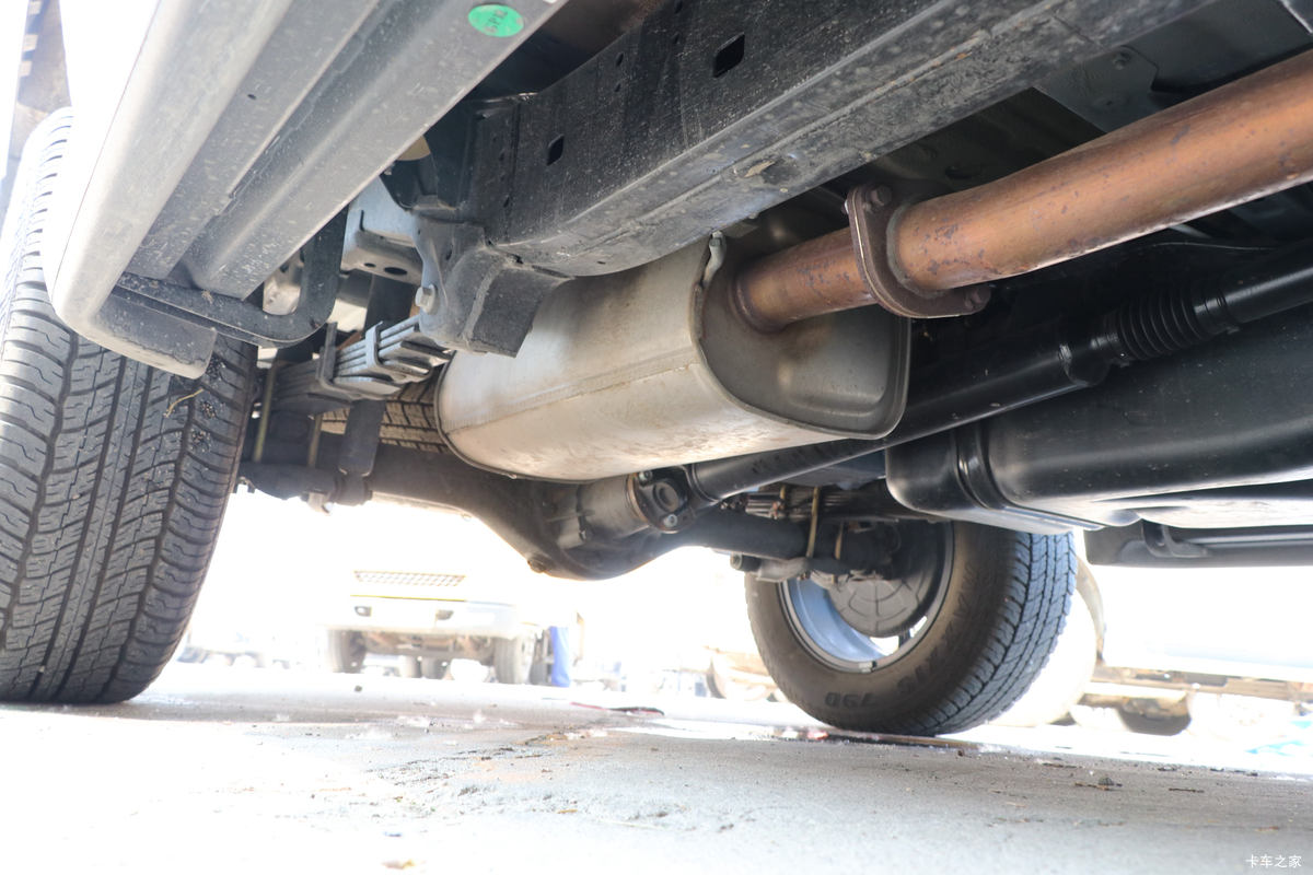 ���� ��9 2019�� ����� 2.0T���� 220���� 8���Զ� ���� ˫��SUV������Ƥ������                                                