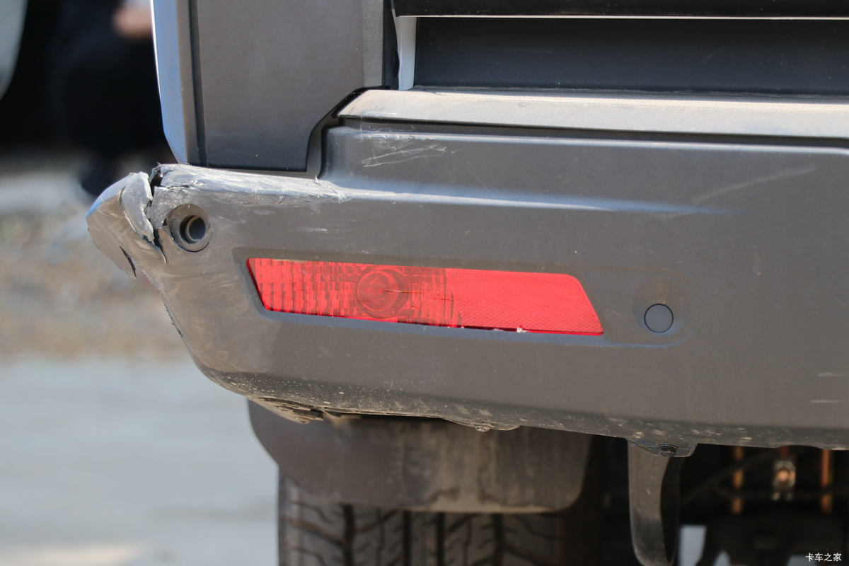 ���� ��9 2019�� ����� 2.0T���� 220���� 8���Զ� ���� ˫��SUV������Ƥ����װ                                                