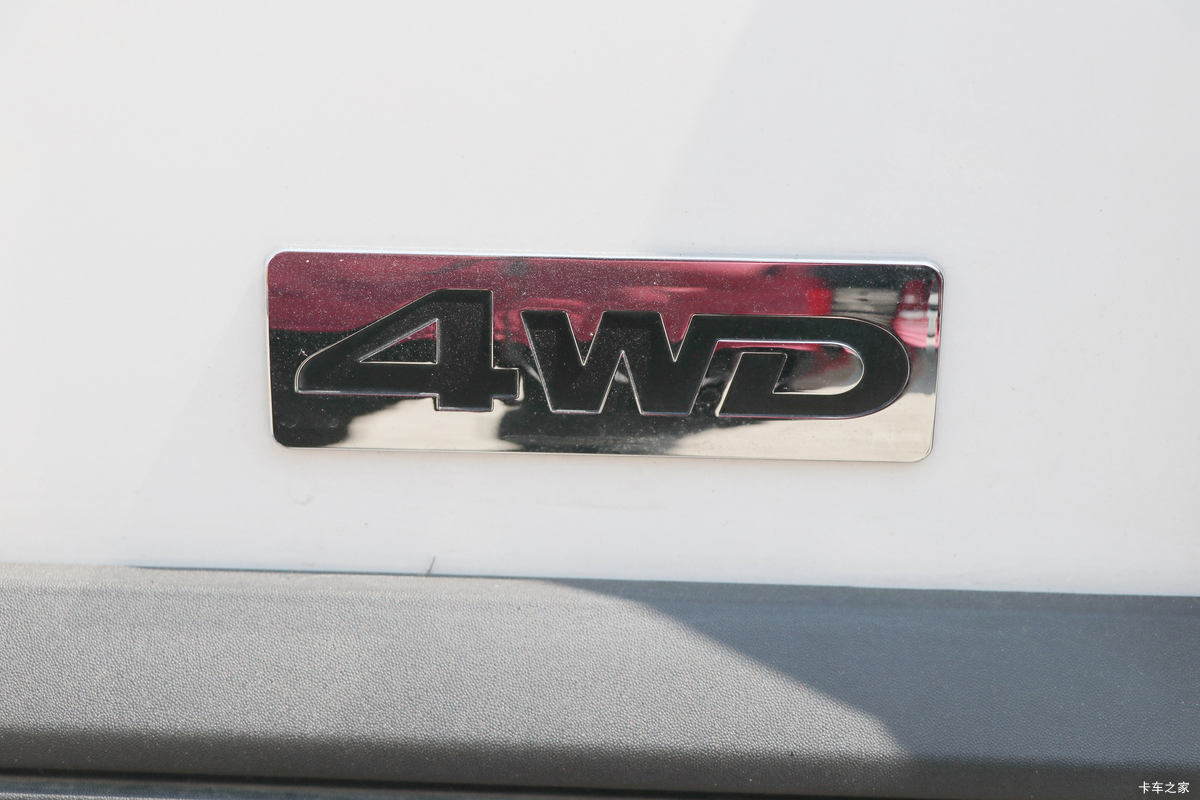 ���� ��9 2019�� ����� 2.0T���� 220���� 8���Զ� ���� ˫��SUV������Ƥ����װ                                                