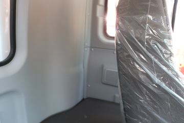 ���� ŷ��Rϵ 220���� 8.6����ʽ�ػ���(����)(BJ5166XXY-2A)ͼƬ