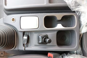 ���� ŷ��Rϵ 220���� 8.6����ʽ�ػ���(����)(BJ5166XXY-2A)ͼƬ