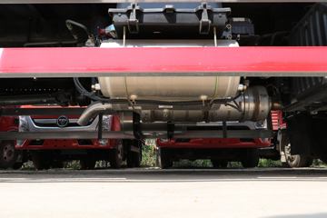 ���� ŷ��Rϵ 220���� 8.6����ʽ�ػ���(����)(BJ5166XXY-2A)ͼƬ