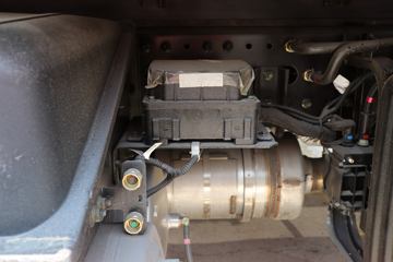 ���� ŷ��Rϵ 220���� 8.6����ʽ�ػ���(����)(BJ5166XXY-2A)ͼƬ