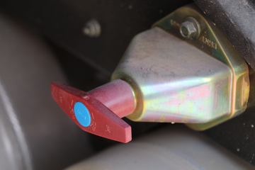 ���� ŷ��Rϵ 220���� 8.6����ʽ�ػ���(����)(BJ5166XXY-2A)ͼƬ