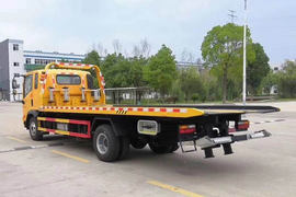 奥普力&nbsp;清障车外观图片