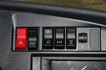 �й����� �ǵ¿�SITRAK G7�ؿ� ���˰� 460���� 6X4ǣ����ͼƬ