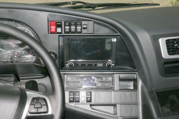 �й����� �ǵ¿�SITRAK G7�ؿ� ���˰� 460���� 6X4ǣ����ͼƬ