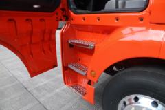 中国重汽 汕德卡SITRAK G7重卡 标运版 460马力 6X4牵引车(ZZ4256V324HE1B)