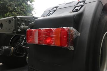 �й����� �ǵ¿�SITRAK G7�ؿ� ���˰� 460���� 6X4ǣ����ͼƬ